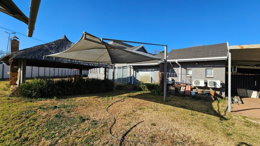 5 Bedroom Property for Sale in Menlo Park Gauteng