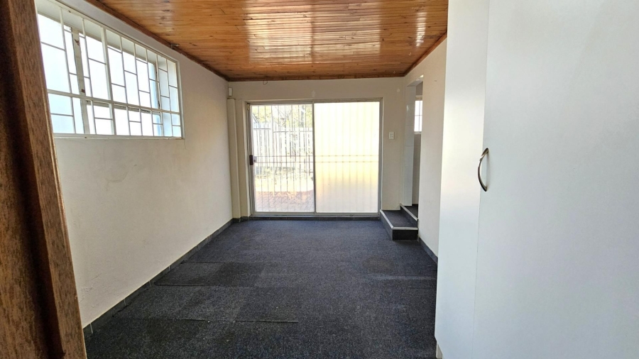 5 Bedroom Property for Sale in Menlo Park Gauteng