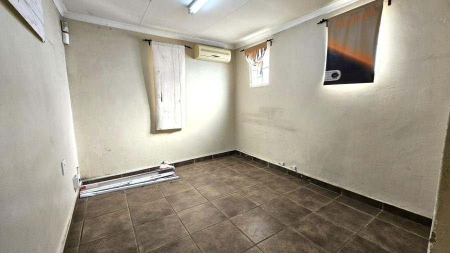 5 Bedroom Property for Sale in Menlo Park Gauteng