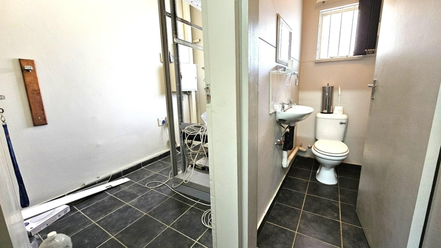 5 Bedroom Property for Sale in Menlo Park Gauteng