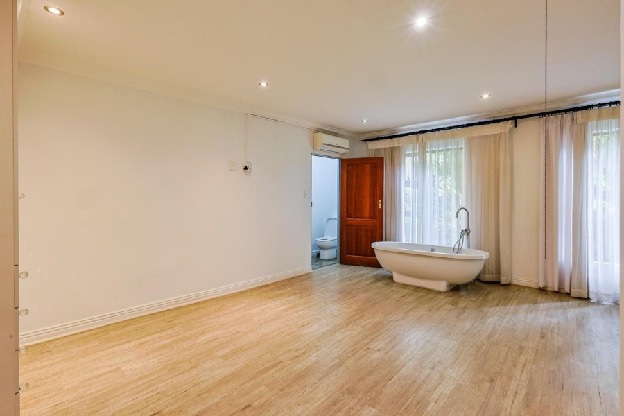 To Let 5 Bedroom Property for Rent in Silver Lakes Gauteng