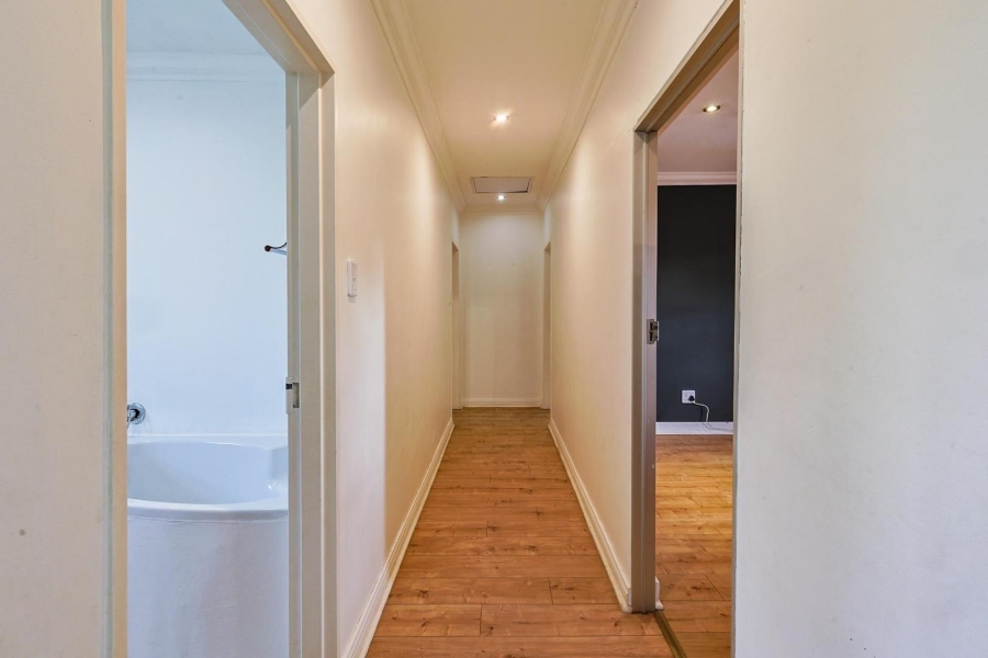 To Let 5 Bedroom Property for Rent in Silver Lakes Gauteng