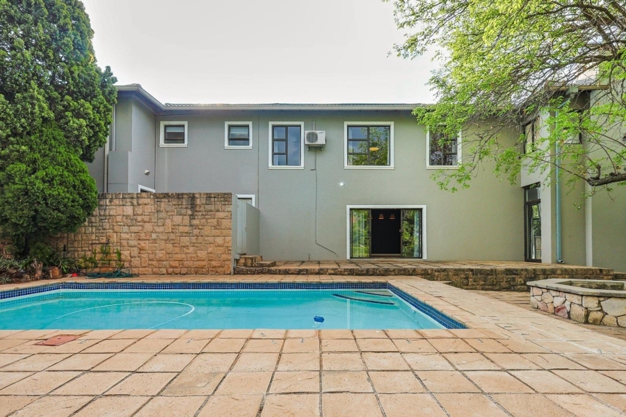 To Let 5 Bedroom Property for Rent in Silver Lakes Gauteng