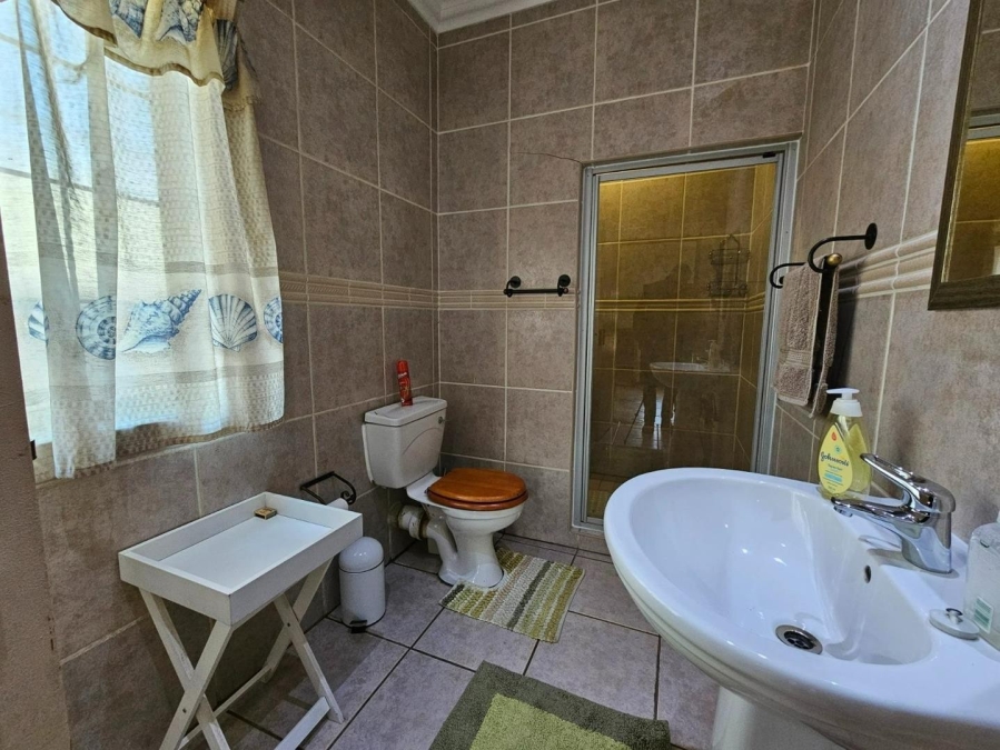 5 Bedroom Property for Sale in Menlo Park Gauteng