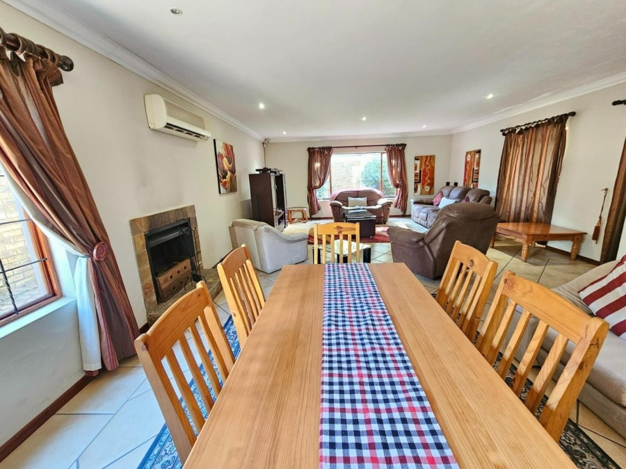 5 Bedroom Property for Sale in Menlo Park Gauteng