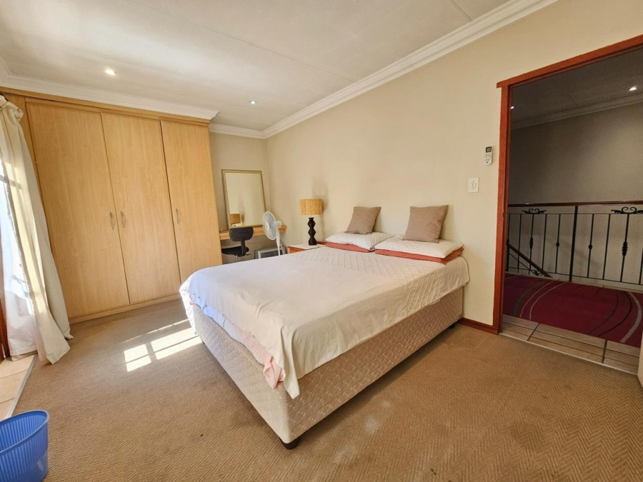 5 Bedroom Property for Sale in Menlo Park Gauteng