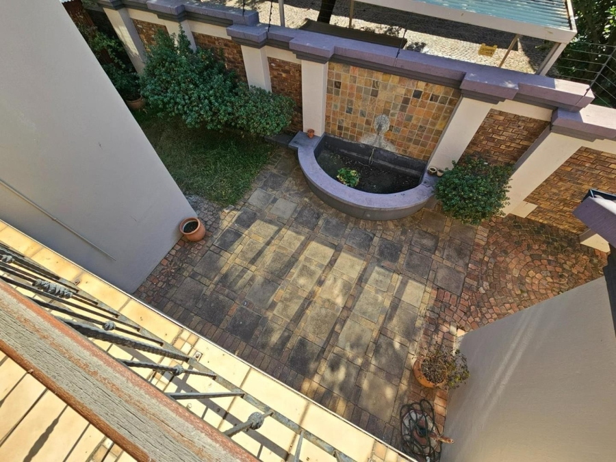 5 Bedroom Property for Sale in Menlo Park Gauteng