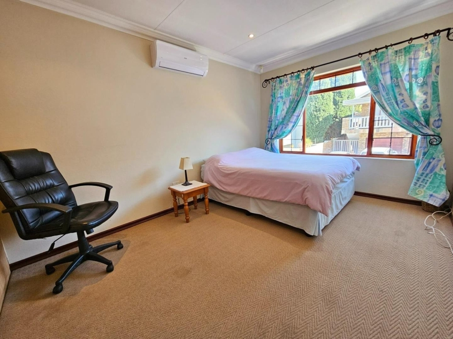 5 Bedroom Property for Sale in Menlo Park Gauteng