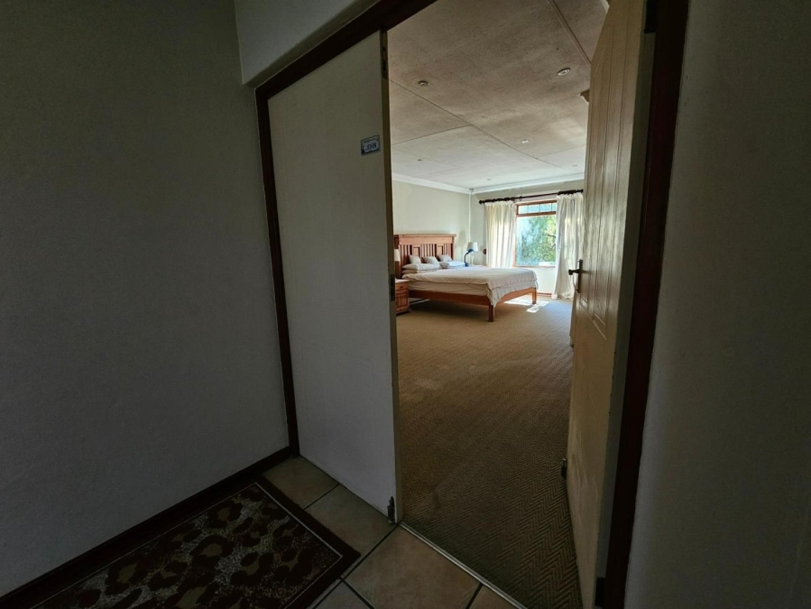 5 Bedroom Property for Sale in Menlo Park Gauteng