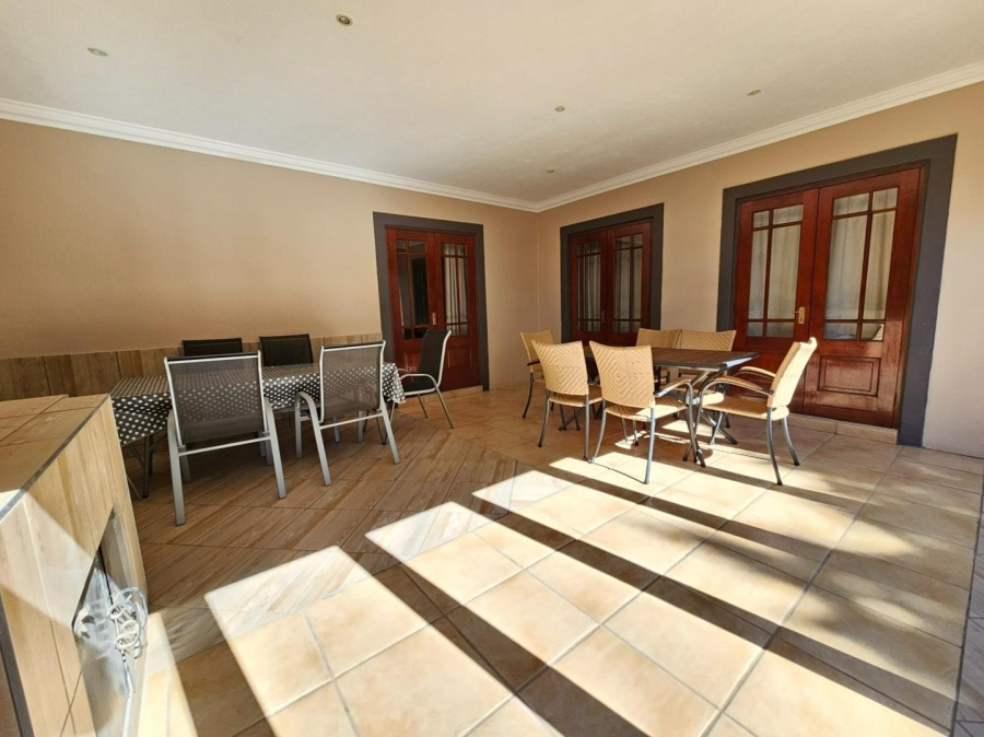 5 Bedroom Property for Sale in Menlo Park Gauteng
