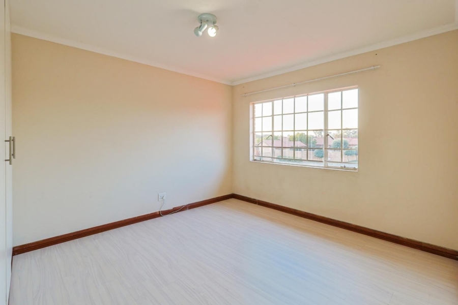 3 Bedroom Property for Sale in Equestria Gauteng