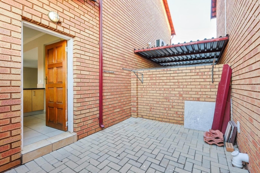 3 Bedroom Property for Sale in Equestria Gauteng