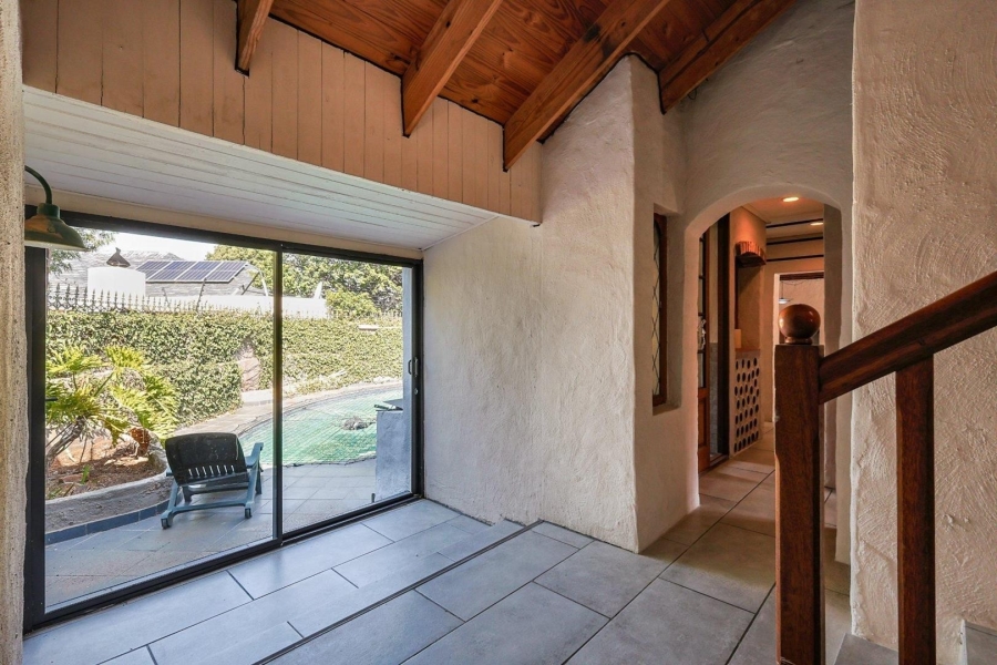 3 Bedroom Property for Sale in Waterkloof Ridge Gauteng