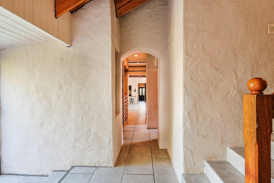 3 Bedroom Property for Sale in Waterkloof Ridge Gauteng