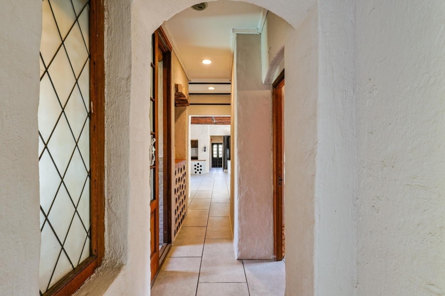 3 Bedroom Property for Sale in Waterkloof Ridge Gauteng