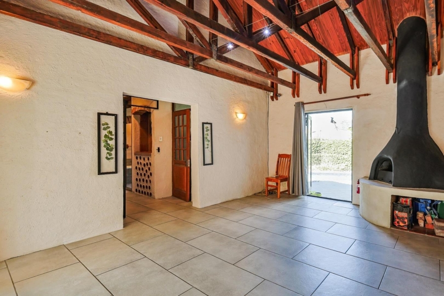 3 Bedroom Property for Sale in Waterkloof Ridge Gauteng