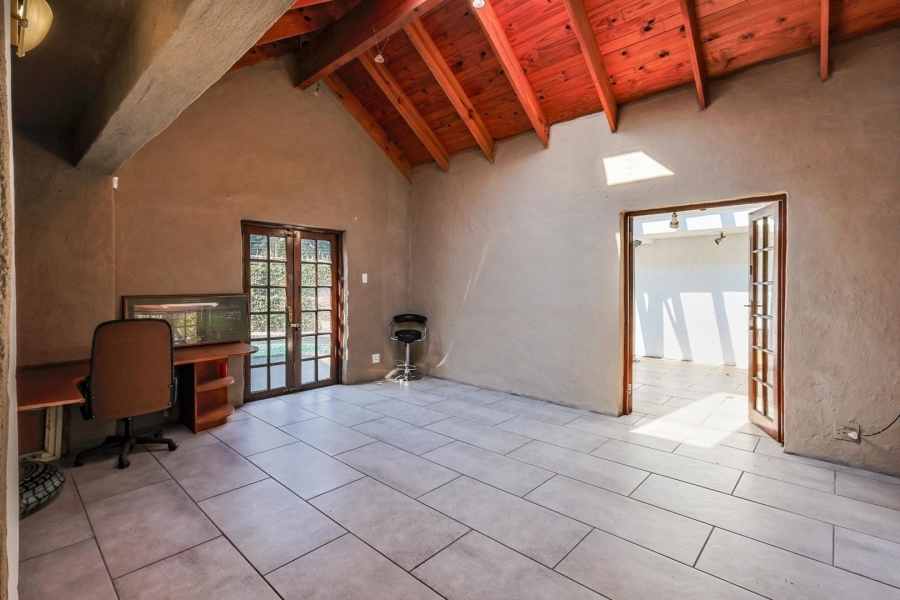 3 Bedroom Property for Sale in Waterkloof Ridge Gauteng