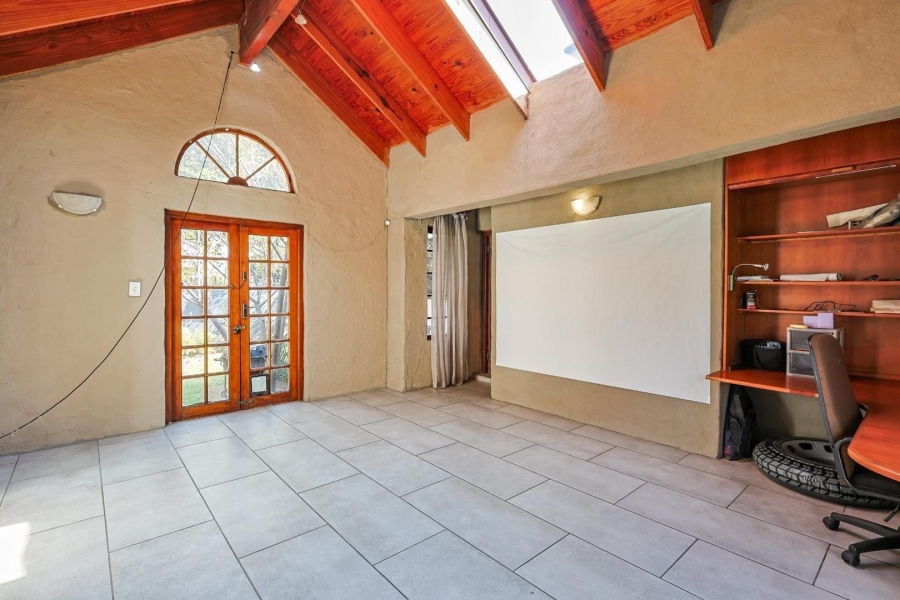 3 Bedroom Property for Sale in Waterkloof Ridge Gauteng