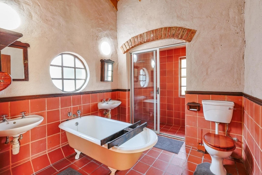 3 Bedroom Property for Sale in Waterkloof Ridge Gauteng