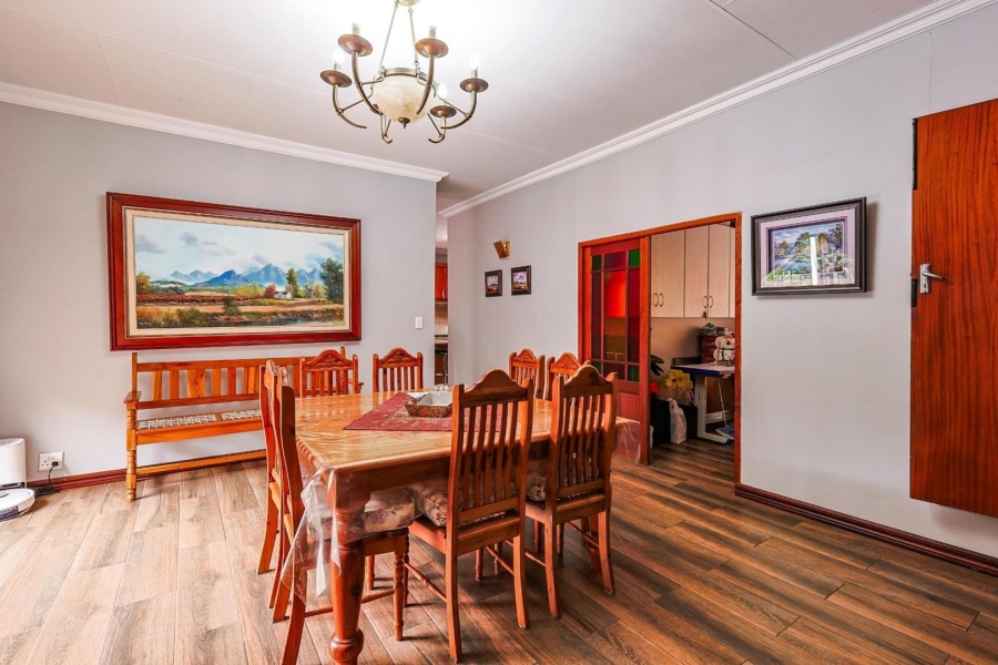 4 Bedroom Property for Sale in Moreleta Park Gauteng