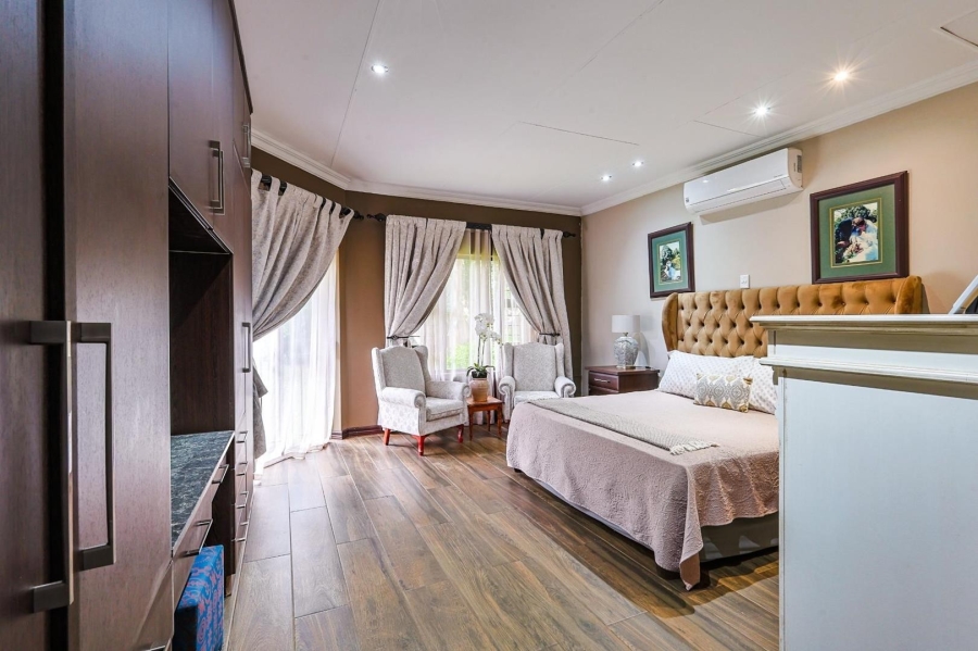 4 Bedroom Property for Sale in Moreleta Park Gauteng