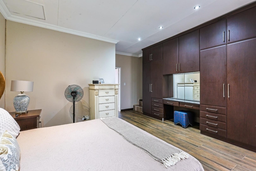 4 Bedroom Property for Sale in Moreleta Park Gauteng