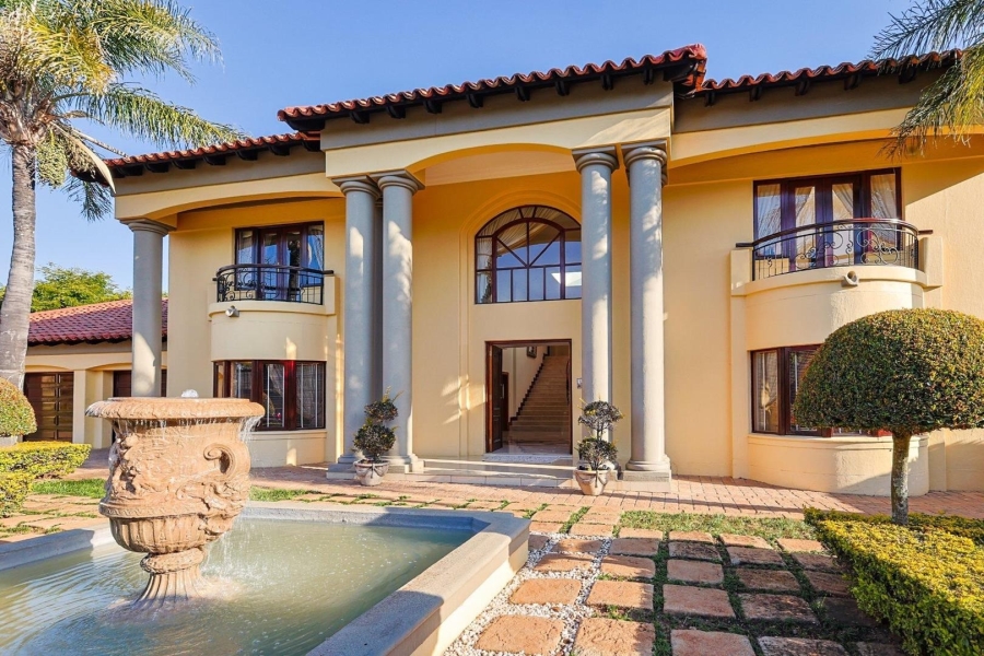 5 Bedroom Property for Sale in Waterkloof Ridge Gauteng