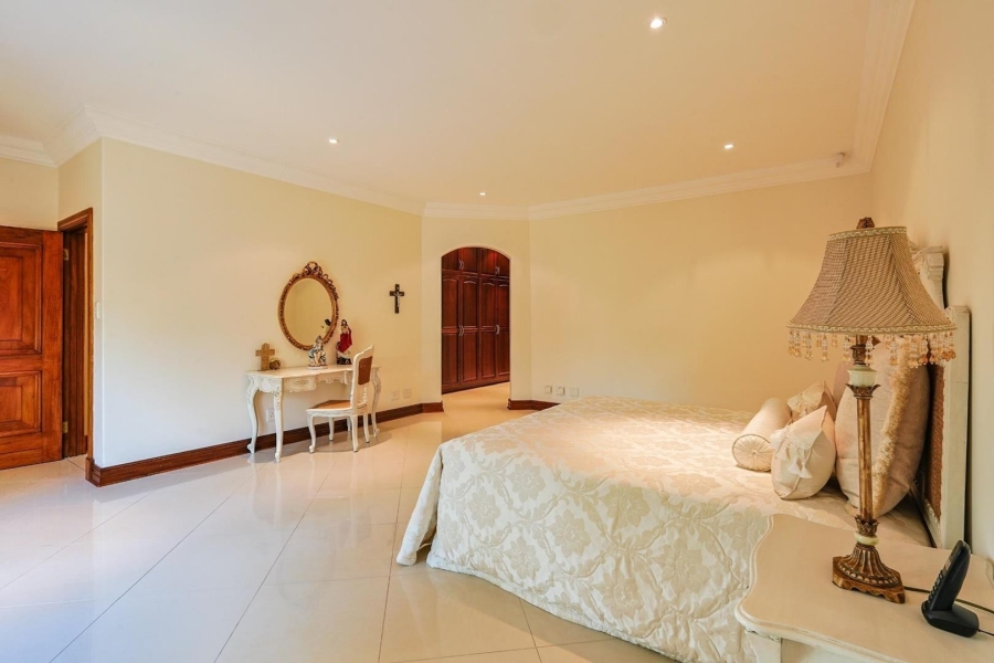 5 Bedroom Property for Sale in Waterkloof Ridge Gauteng