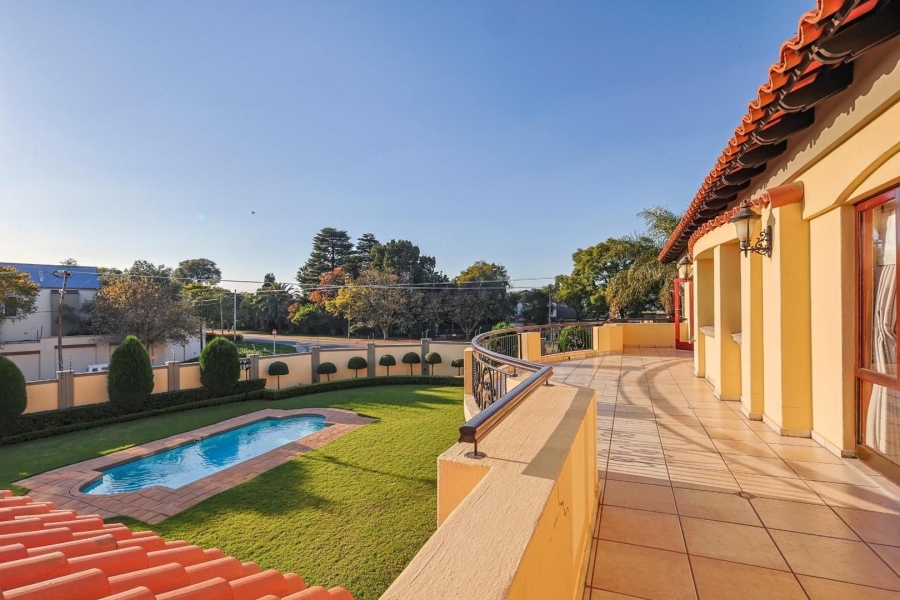 5 Bedroom Property for Sale in Waterkloof Ridge Gauteng