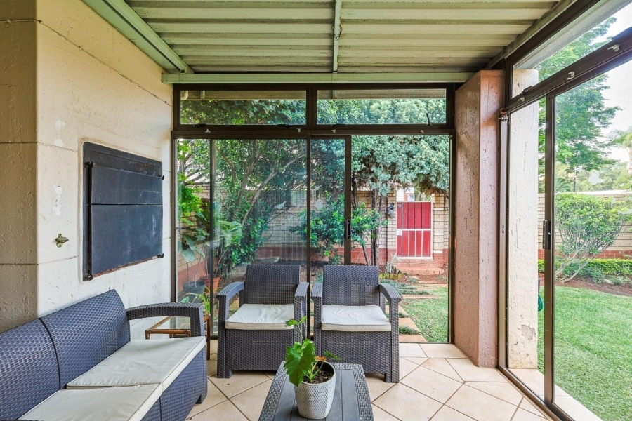 2 Bedroom Property for Sale in Moreleta Park Gauteng