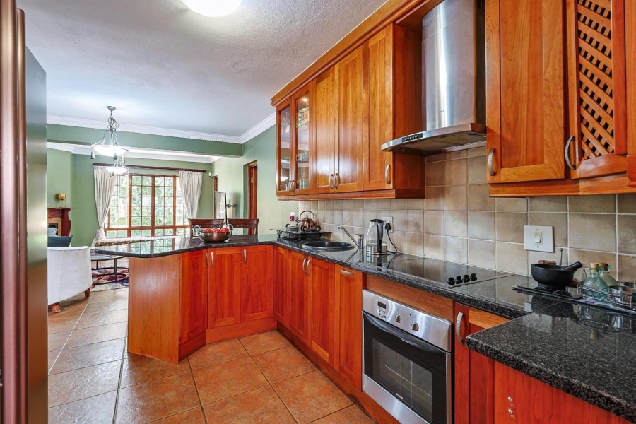 To Let 3 Bedroom Property for Rent in Faerie Glen Gauteng