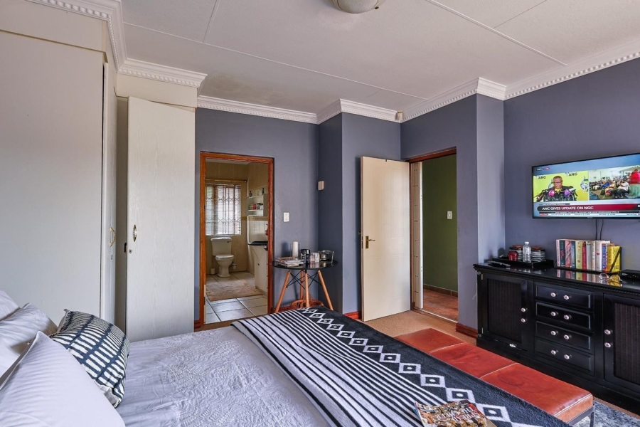 To Let 3 Bedroom Property for Rent in Faerie Glen Gauteng