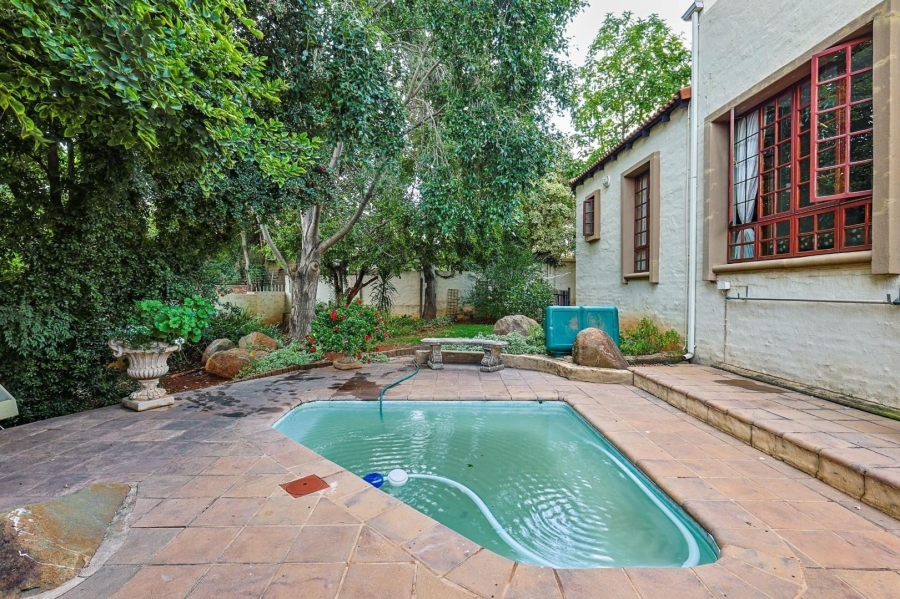 To Let 3 Bedroom Property for Rent in Faerie Glen Gauteng