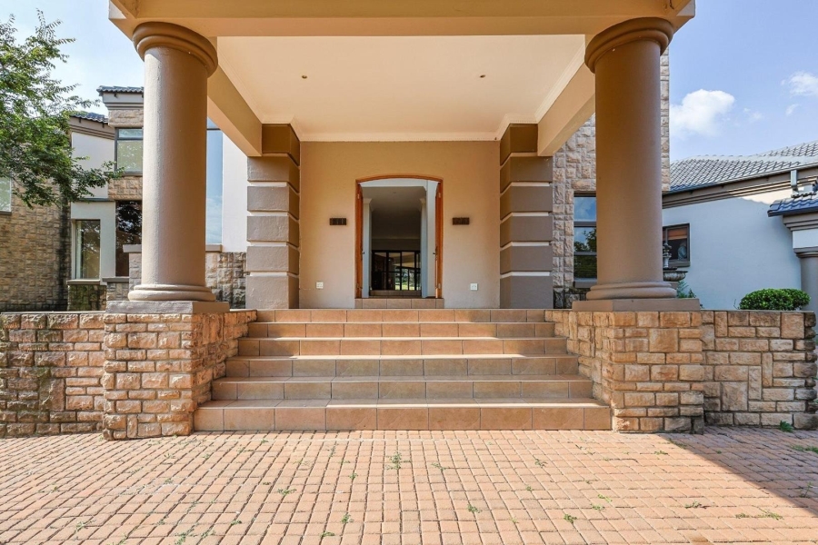 6 Bedroom Property for Sale in Mooikloof Equestrian Estate Gauteng
