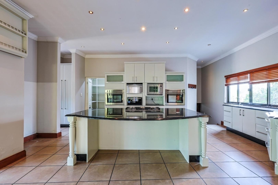 6 Bedroom Property for Sale in Mooikloof Equestrian Estate Gauteng