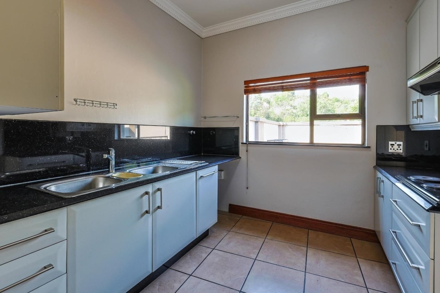 6 Bedroom Property for Sale in Mooikloof Equestrian Estate Gauteng