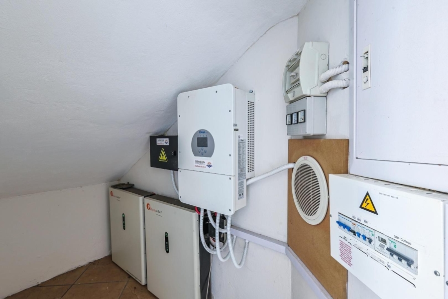 6 Bedroom Property for Sale in Mooikloof Equestrian Estate Gauteng