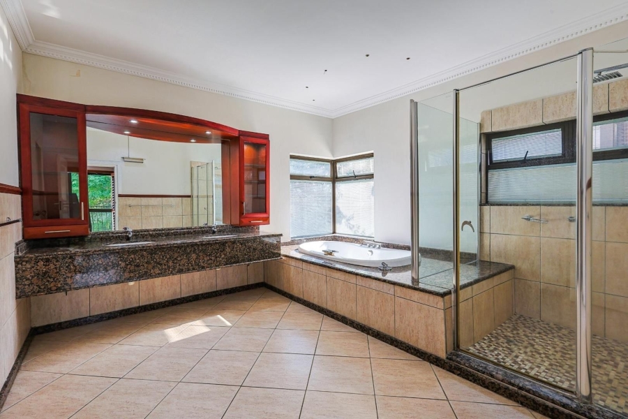 6 Bedroom Property for Sale in Mooikloof Equestrian Estate Gauteng