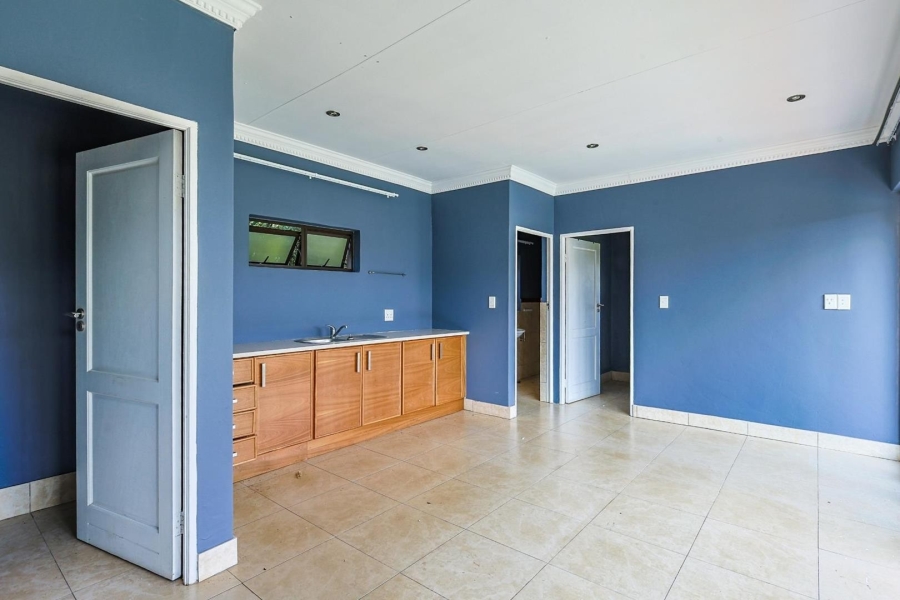 6 Bedroom Property for Sale in Mooikloof Equestrian Estate Gauteng