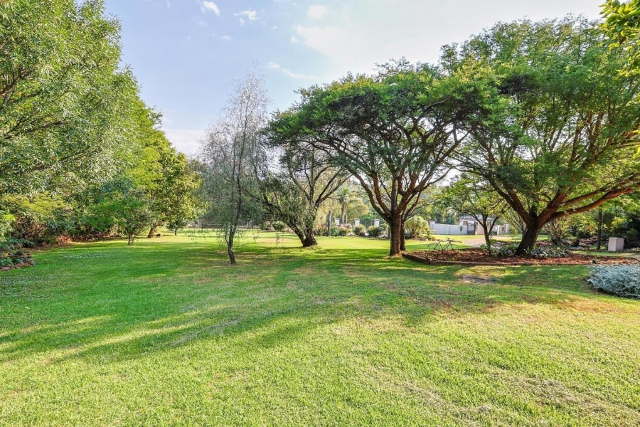 6 Bedroom Property for Sale in Mooikloof Equestrian Estate Gauteng