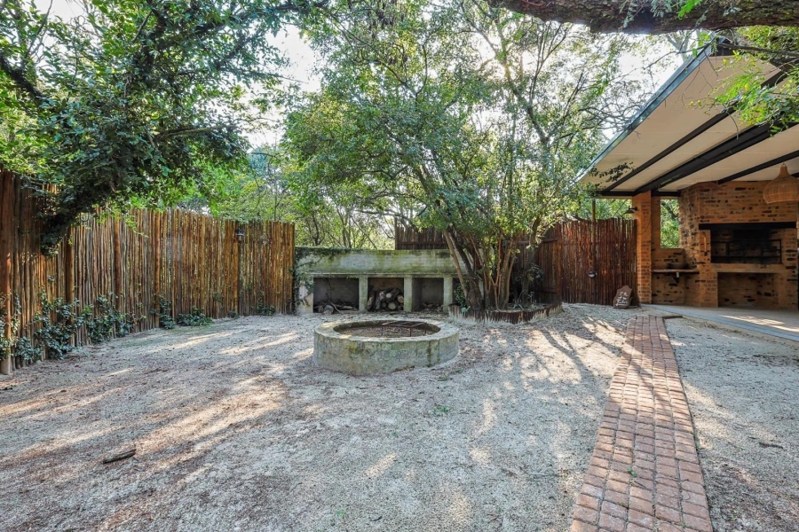 6 Bedroom Property for Sale in Mooikloof Equestrian Estate Gauteng