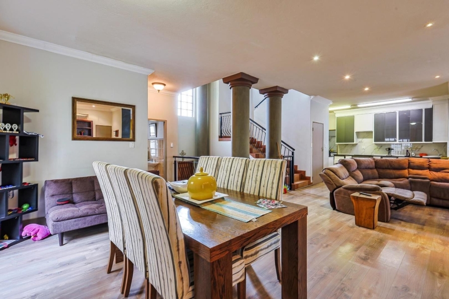 3 Bedroom Property for Sale in Faerie Glen Gauteng