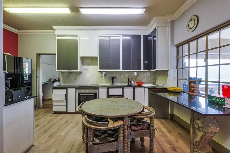 3 Bedroom Property for Sale in Faerie Glen Gauteng