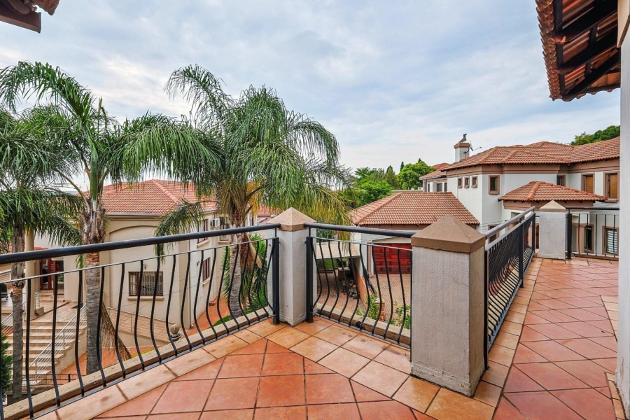 3 Bedroom Property for Sale in Faerie Glen Gauteng