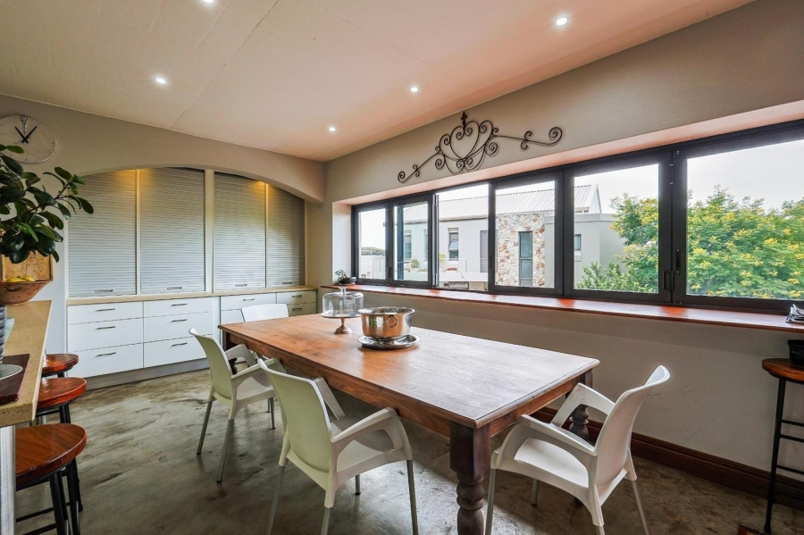 4 Bedroom Property for Sale in Murrayfield Gauteng