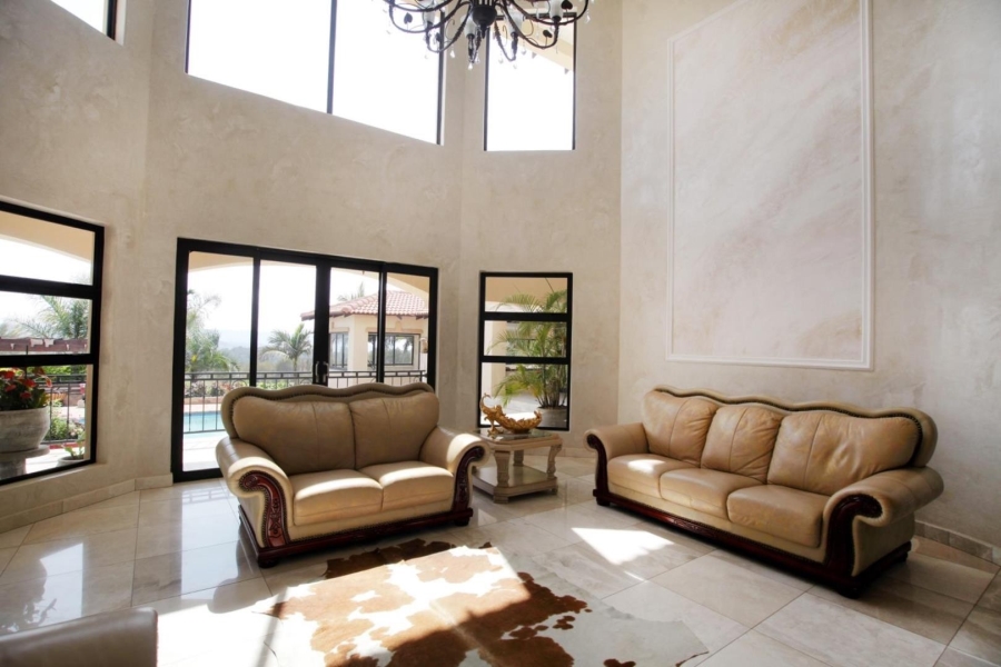 5 Bedroom Property for Sale in Mooikloof Heights Gauteng