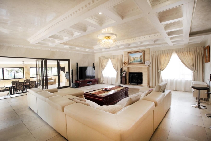 5 Bedroom Property for Sale in Mooikloof Heights Gauteng