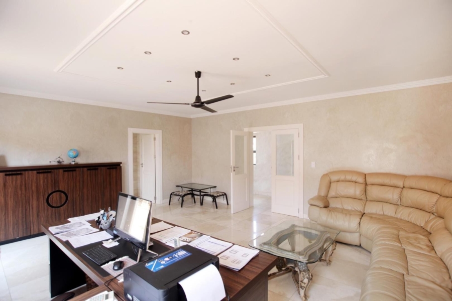 5 Bedroom Property for Sale in Mooikloof Heights Gauteng