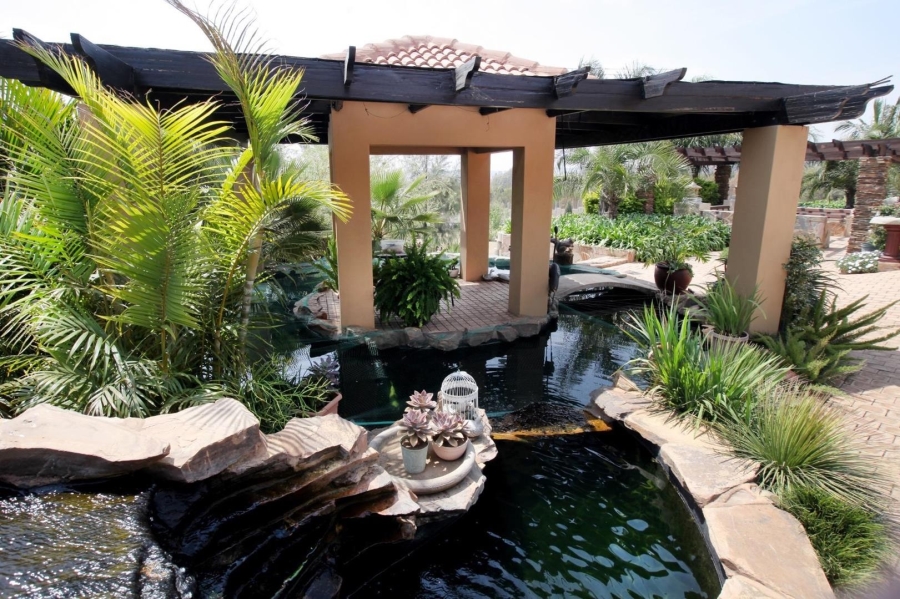 5 Bedroom Property for Sale in Mooikloof Heights Gauteng