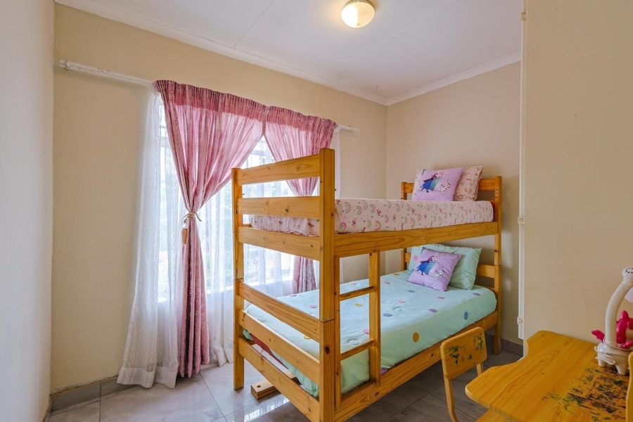 3 Bedroom Property for Sale in Garsfontein Gauteng